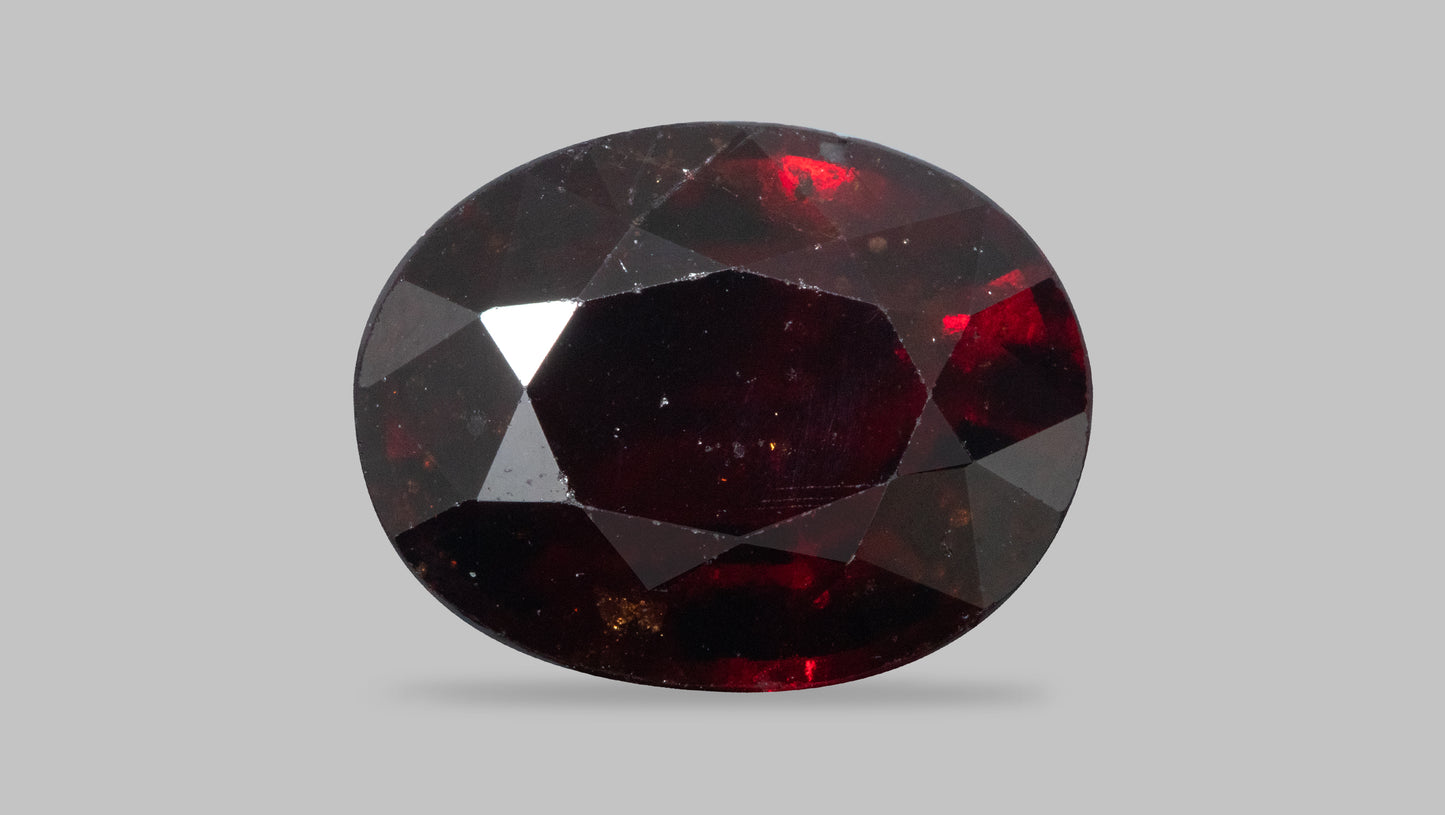 NATURAL HESSONITE (GOMED) 6.42 CARATS