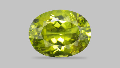 NATURAL PERIDOT 5.50 CARATS