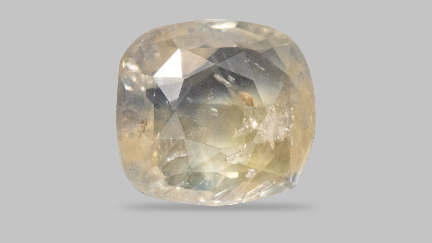 Natural Pitambari 4.67 Carats