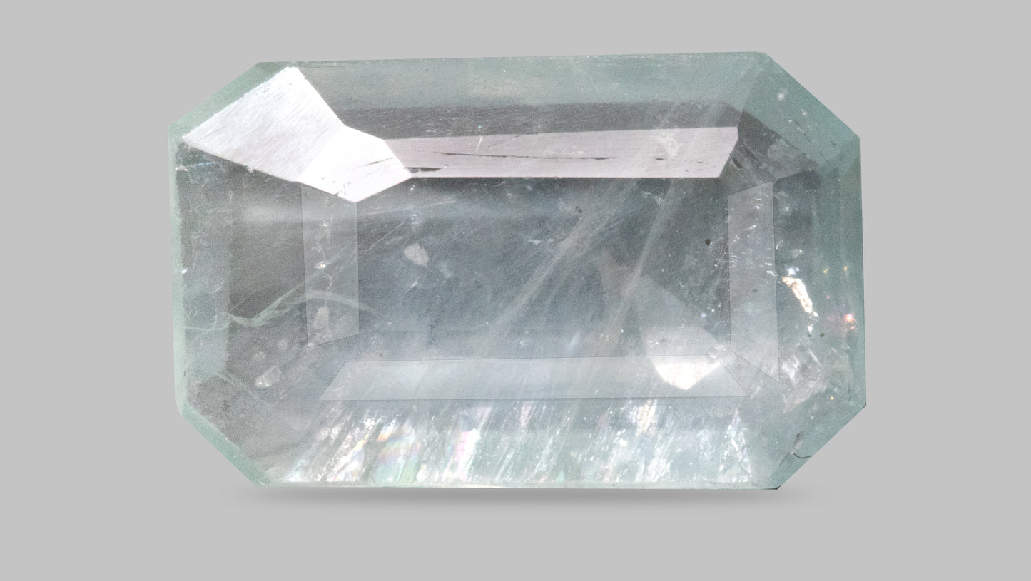Natural Pitambari 3.91 Carats