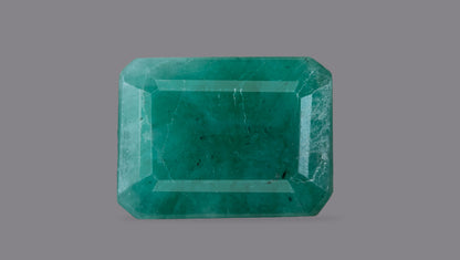 Natural Zambian Emerald (Panna) 6.10 Carats