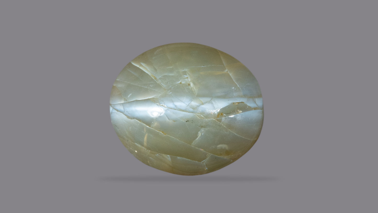 Natural Cat'S Eye (Lehsuniya) 5.82 Carats