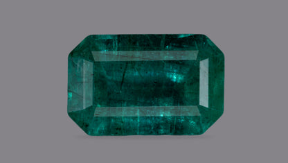 Natural Zambian Emerald (Panna) 3.88 Carats