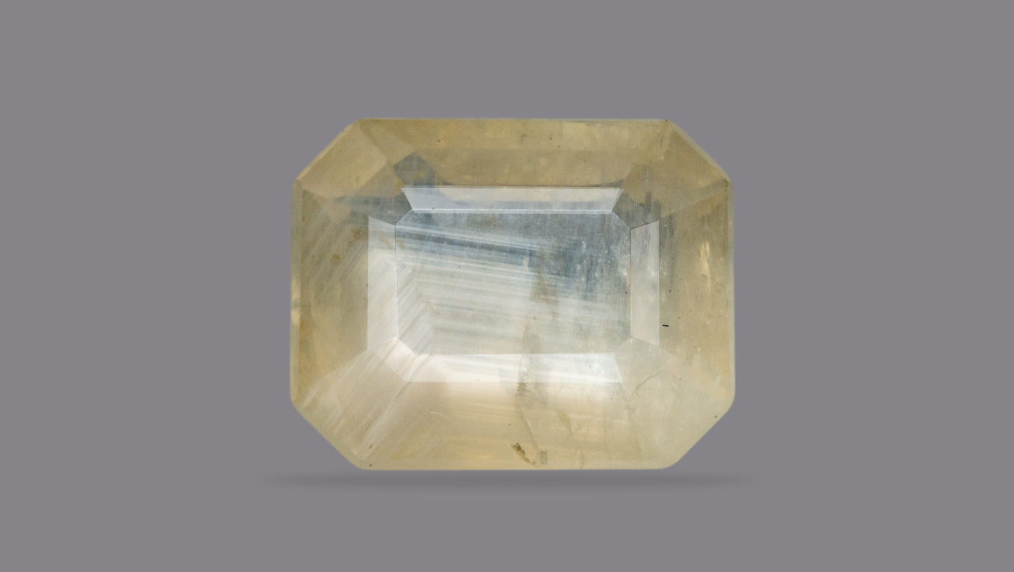 Natural Yellow Sapphire (Pukhraj) 7.36 Carats