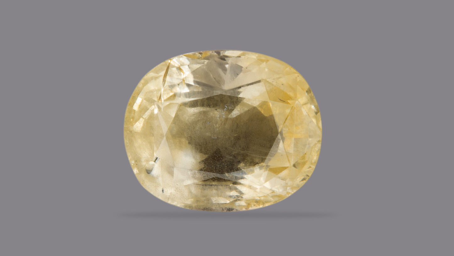 Natural Yellow Sapphire (Pukhraj) 5.26 Carats