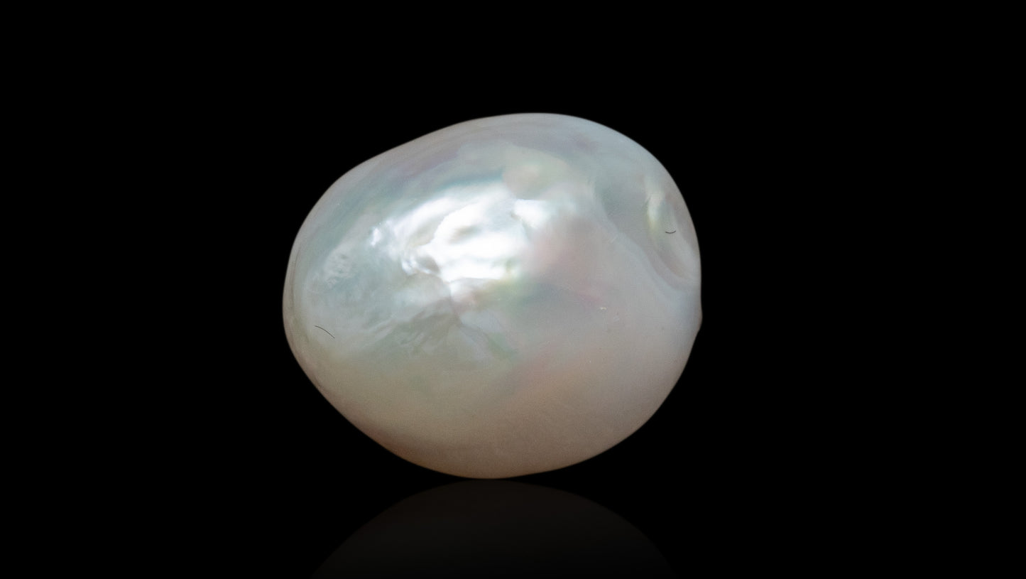Natural Venezuela Pearl 12.49 Carats