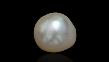 Natural Venezuela Pearl 8.29 Carats