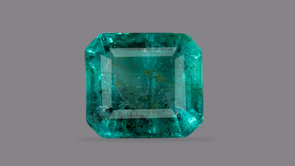 Natural Zambian Emerald (Panna) 2.76 Carats