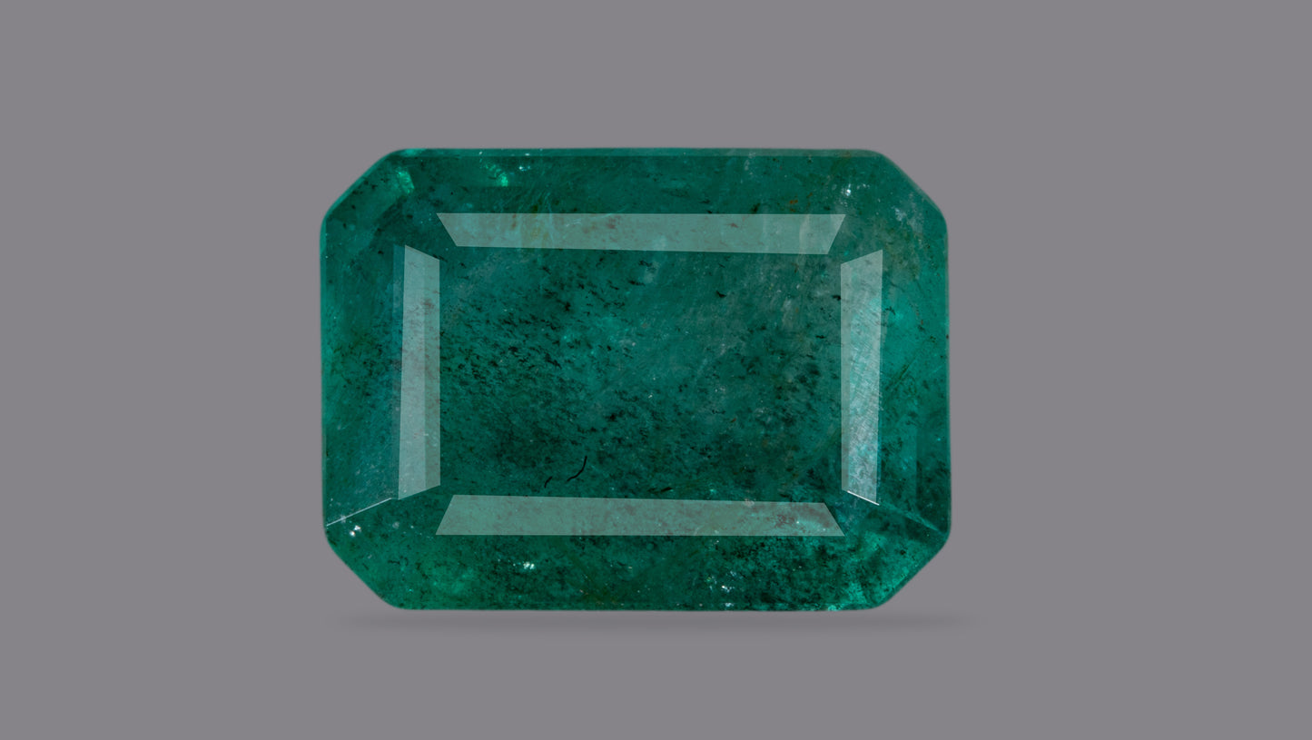 Natural Zambian Emerald (Panna) 5.49 Carats