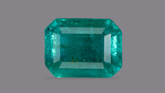 Natural Zambian Emerald (Panna) 2.87 Carats