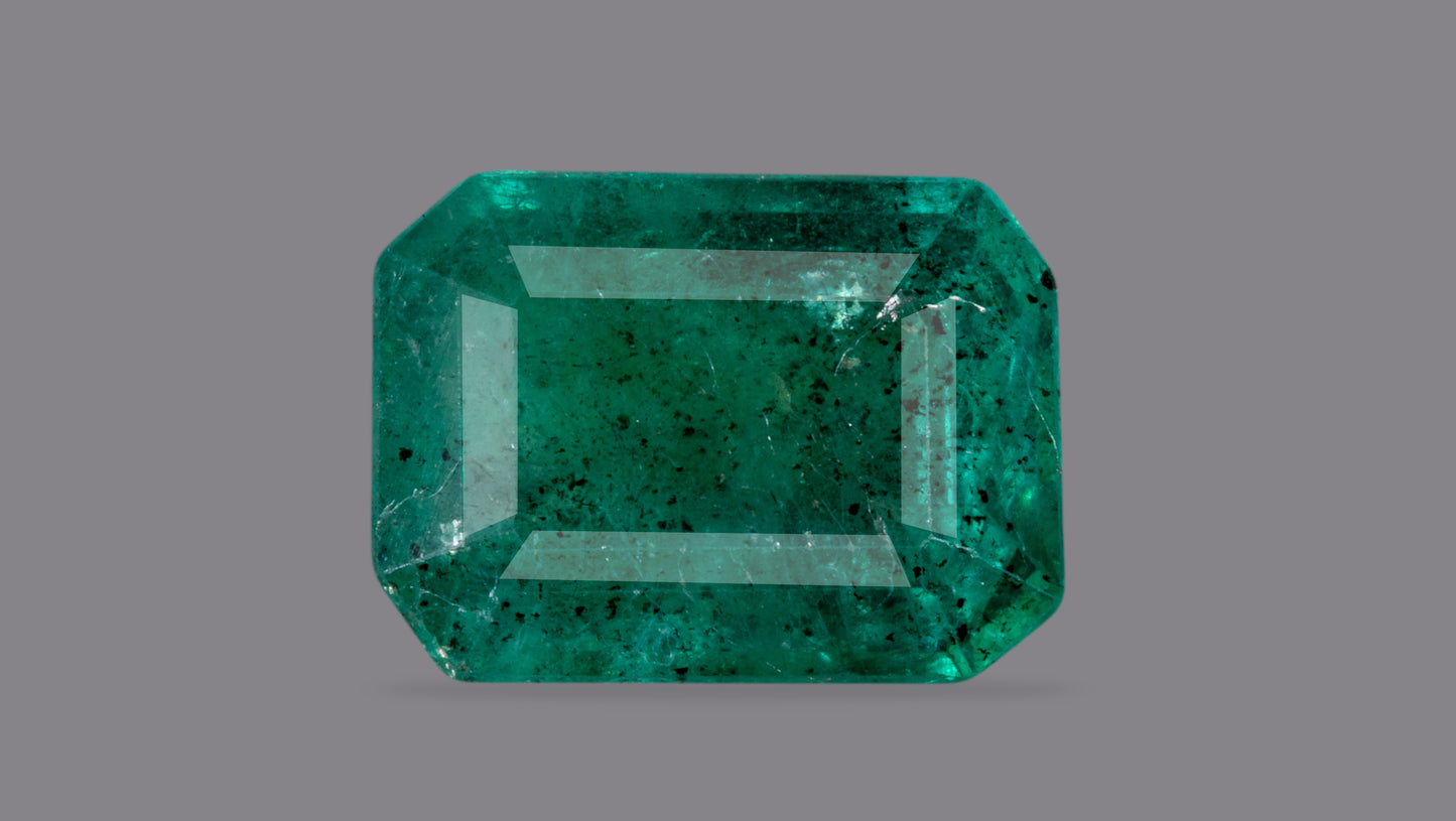 Natural Zambian Emerald (Panna) 3.22 Carats