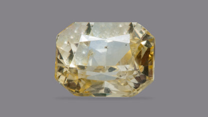 Natural Yellow Sapphire (Pukhraj) 5.44 Carats