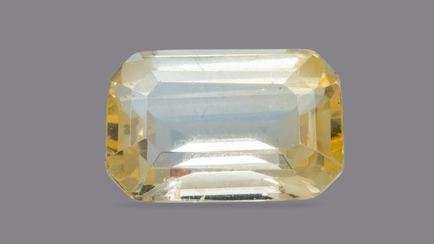 Natural Yellow Sapphire (Pukhraj) 7.09 Carats