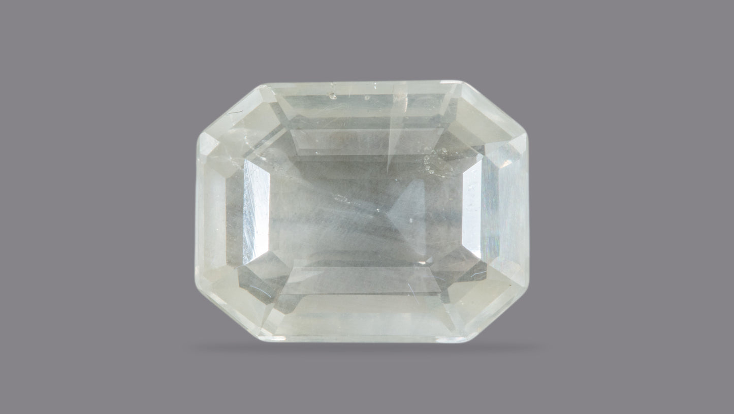 Natural Yellow Sapphire (Pukhraj) 6.69 Carats