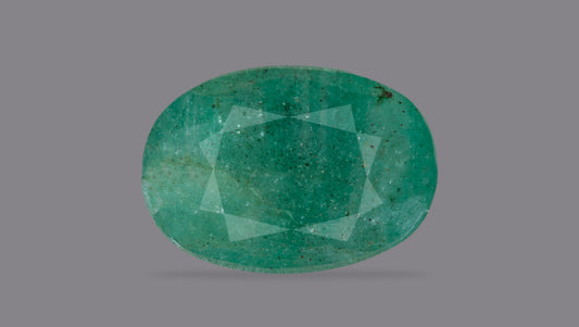 Natural Zambian Emerald (Panna) 3.81 Carats