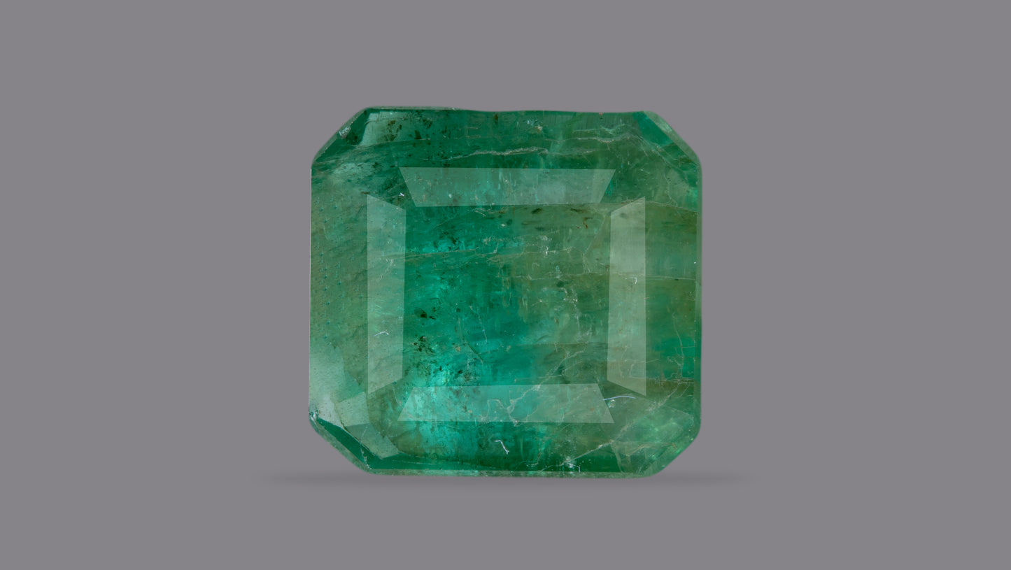 Natural Zambian Emerald (Panna) 4.01 Carats