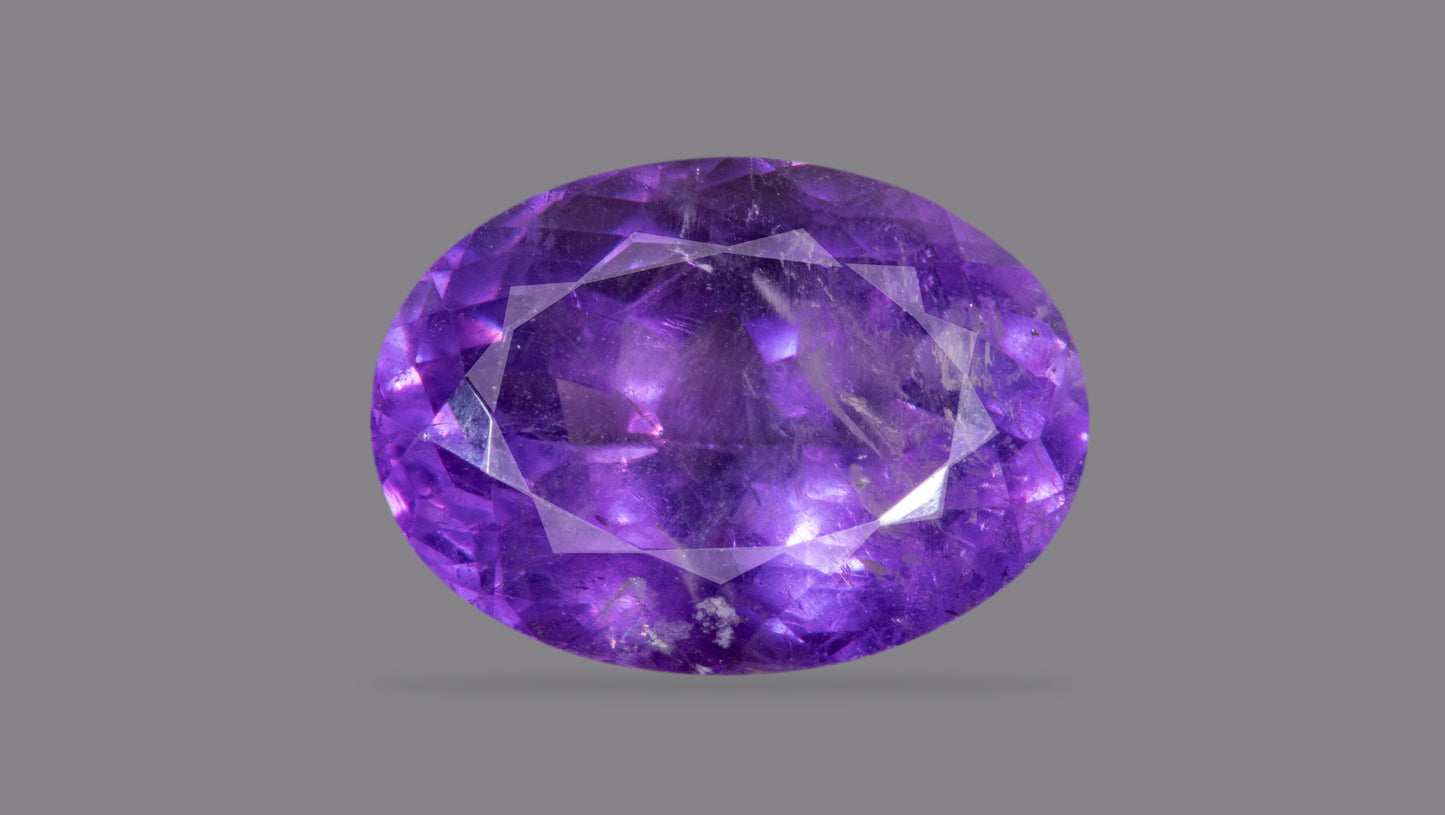 NATURAL AMETHYST 7.60 CARATS.