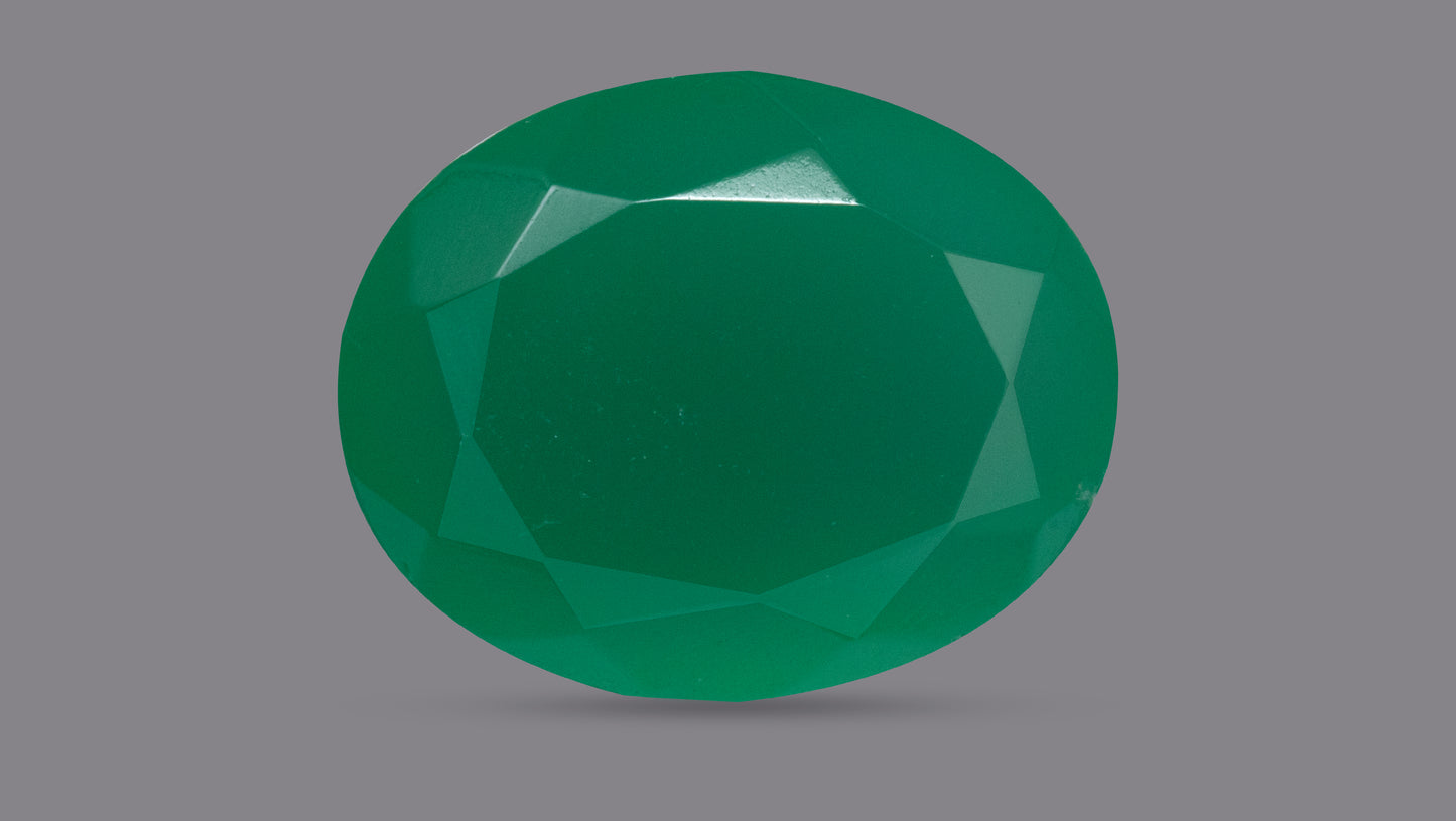GREEN ONYX 12.77  CARATS