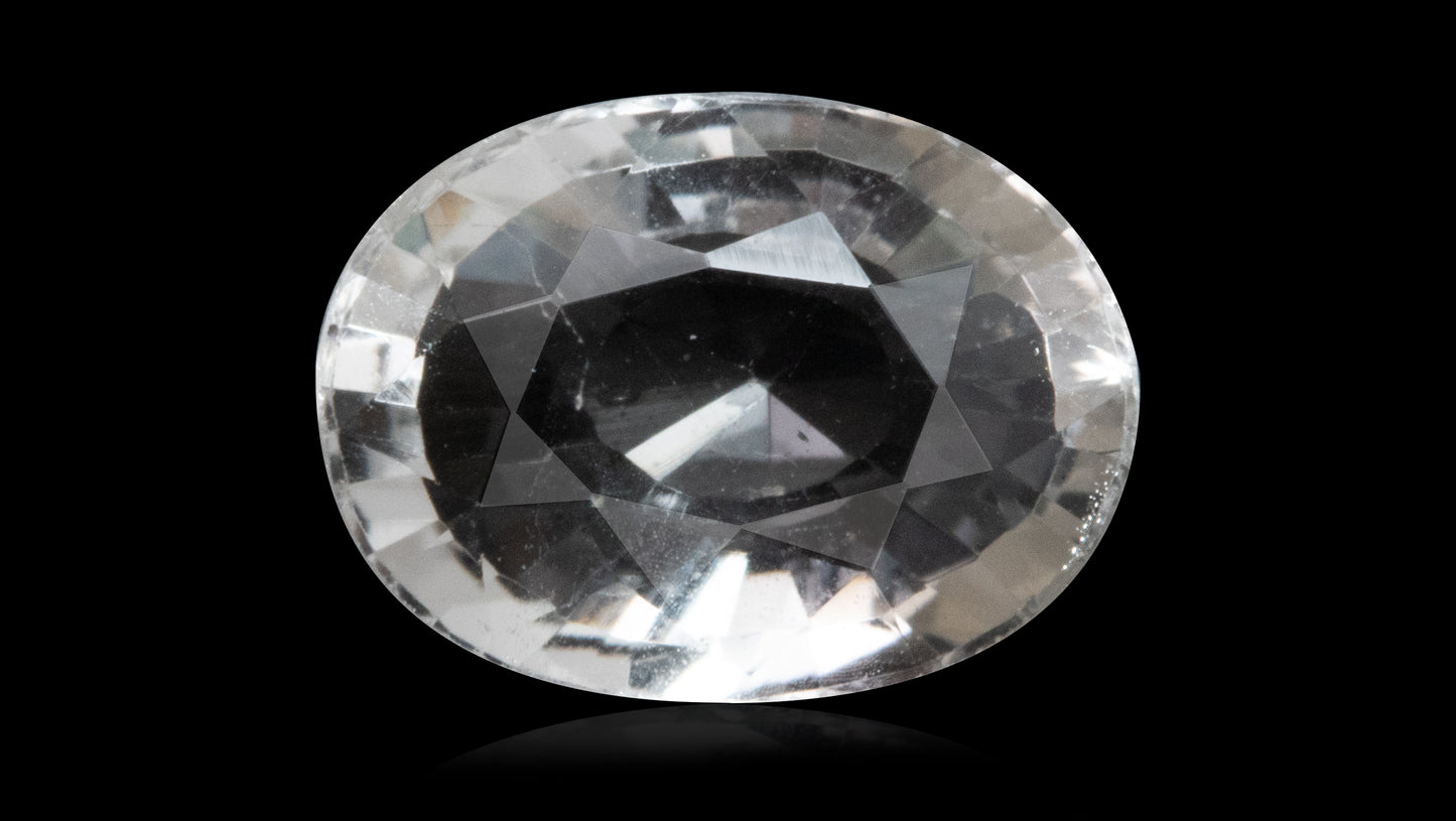 WHITE TOPAZ 3.94 CARATS