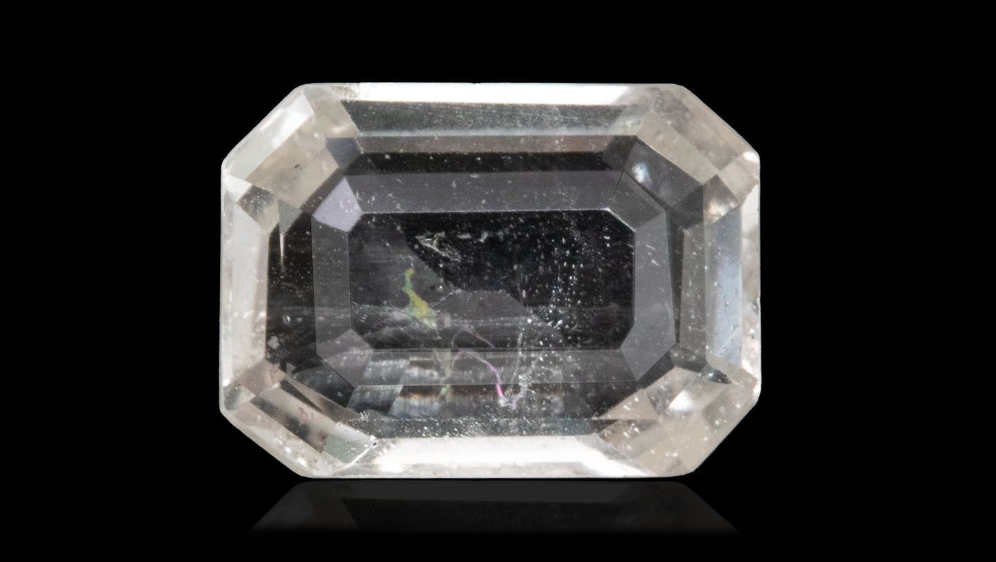 WHITE TOPAZ 4.18 CARATS