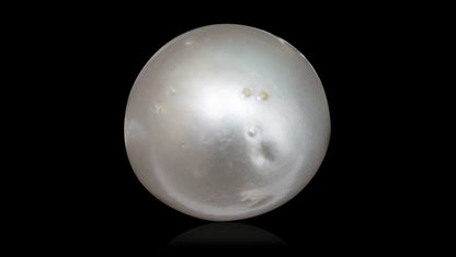 South Sea Pearl 8.19 Carats