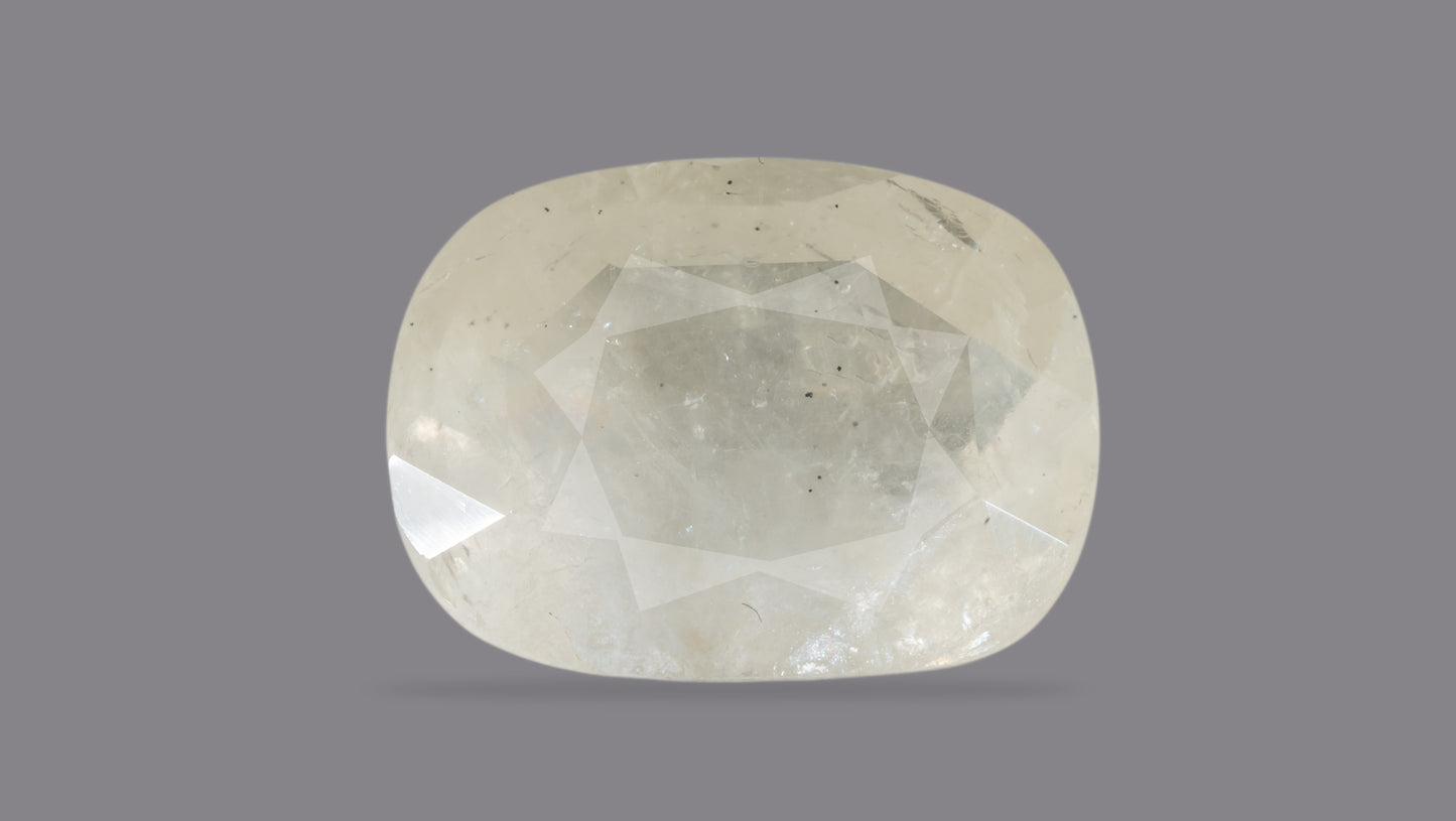 Natural Yellow Sapphire (Pukhraj) 7.57 Carats
