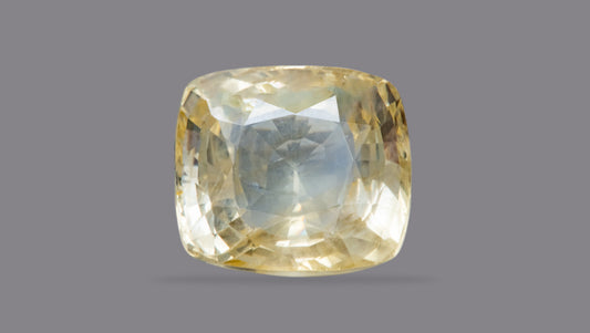 Natural Yellow Sapphire (Pukhraj) 7.86 Carats