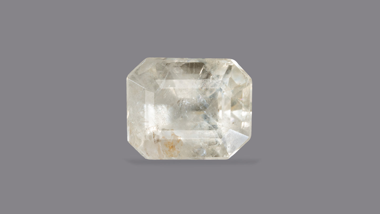 Natural Yellow Sapphire (Pukhraj) 4.42 Carats