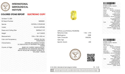 NATURAL YELLOW SAPPHIRE (PUKHRAJ) 4.67 CARATS