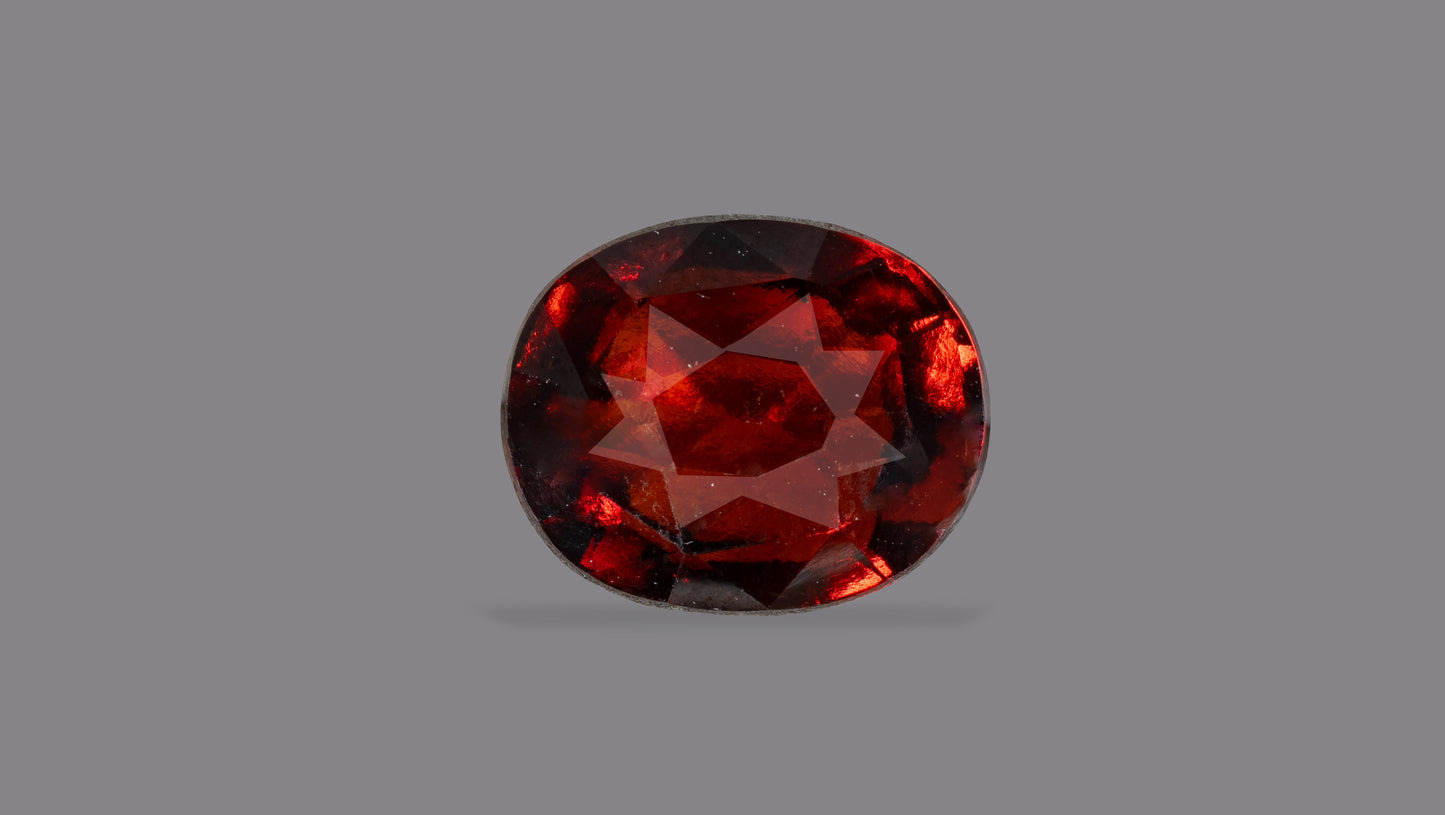 NATURAL HESSONITE (GOMED) 4.95 CARATS