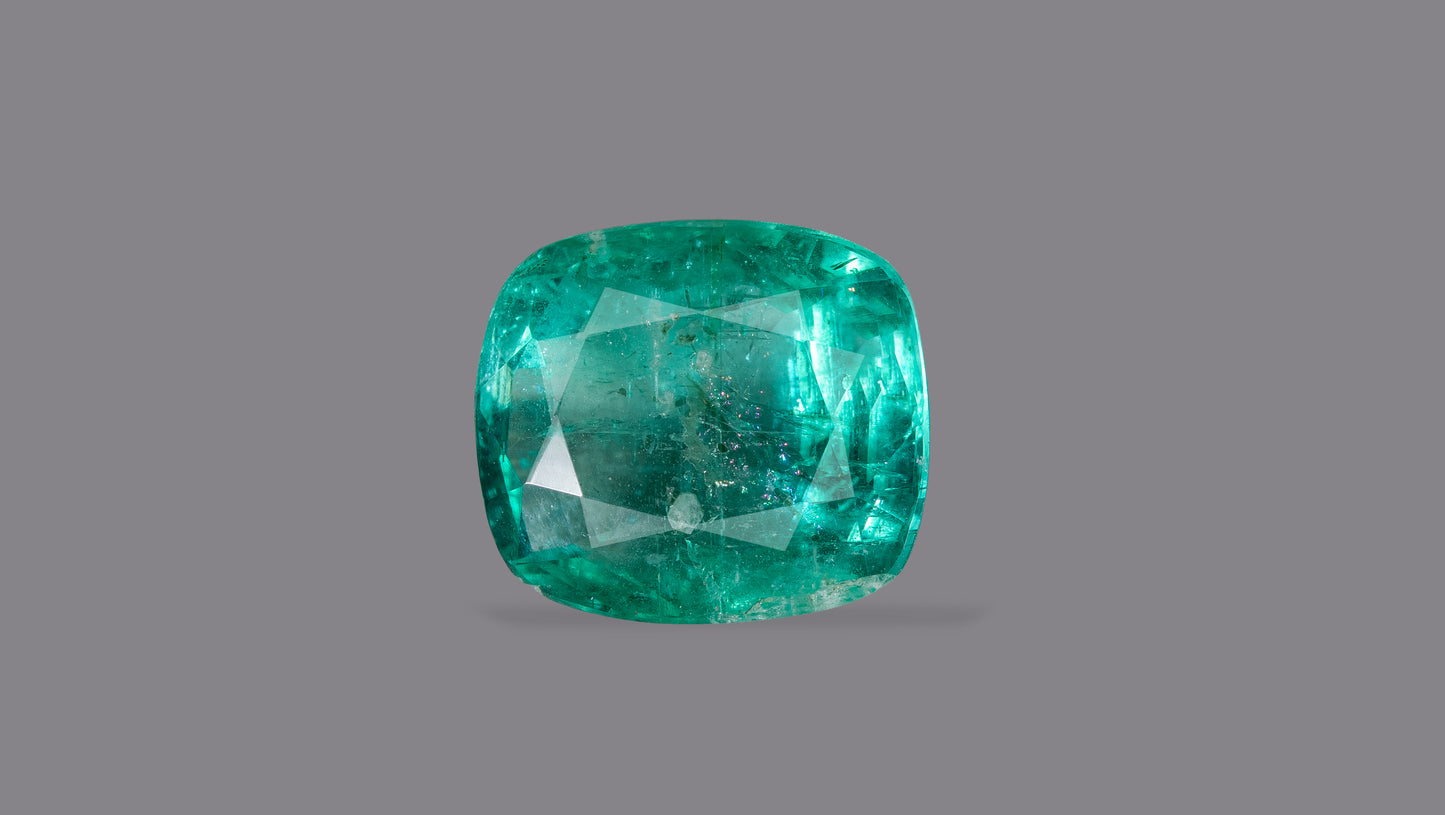 Natural Zambian Emerald (Panna) 3.85 Carats