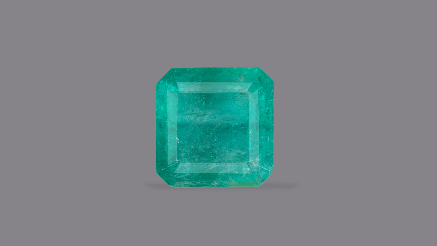 Natural Zambian Emerald (Panna) 5.23 Carats