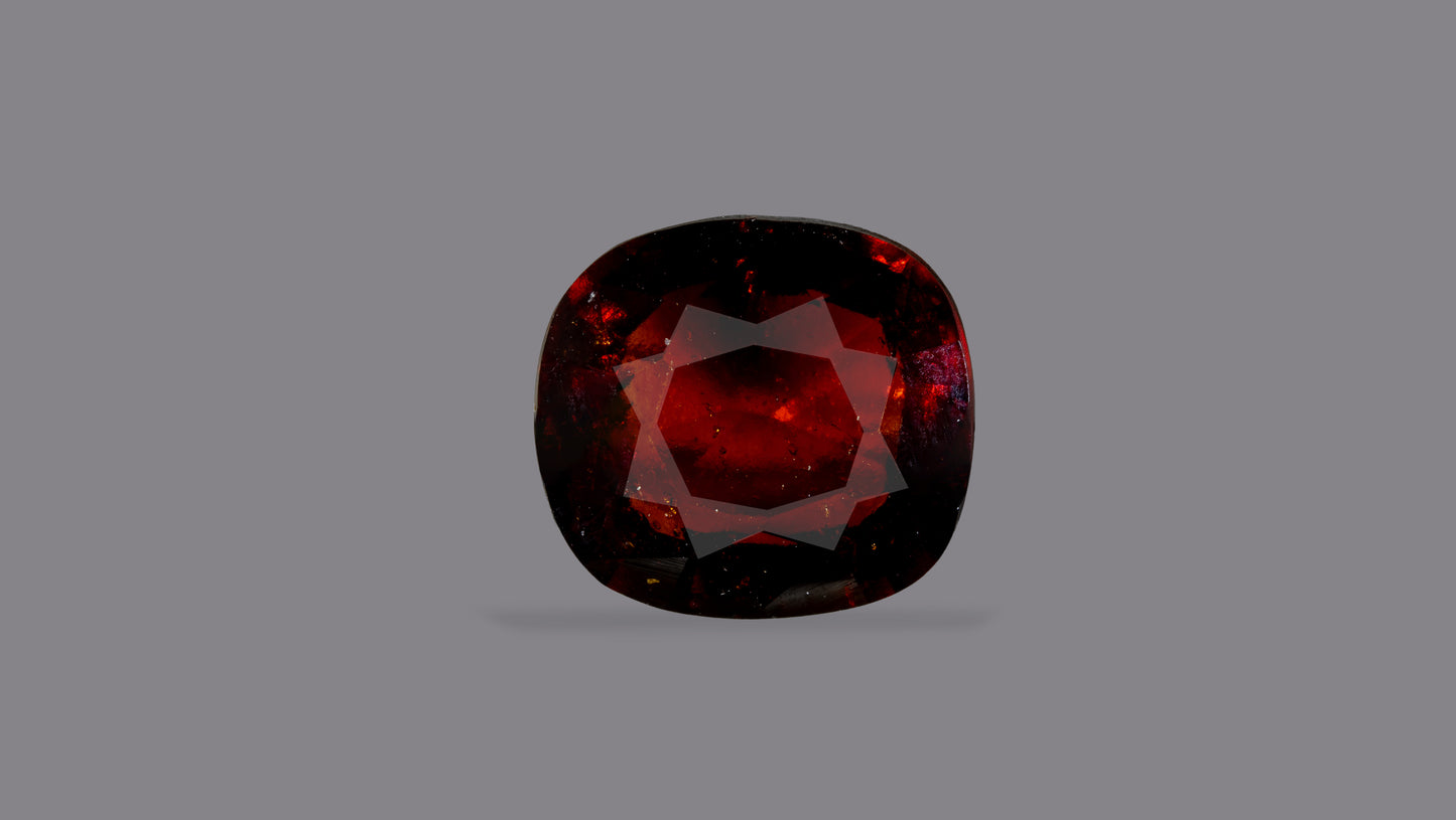 NATURAL HESSONITE (GOMED) 6.44 CARATS