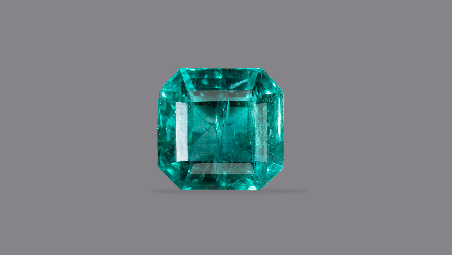 Natural Zambian Emerald (Panna) 7.43 Carats