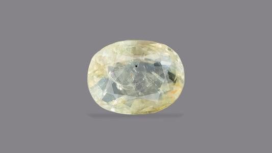 Natural Yellow Sapphire (Pukhraj) 5.09 Carats