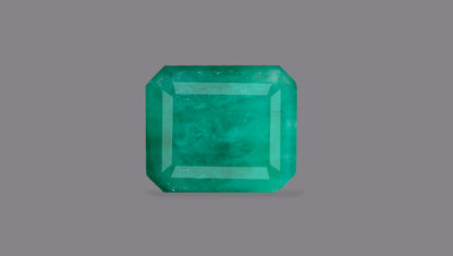 Natural Zambian Emerald (Panna) 8.18 Carats
