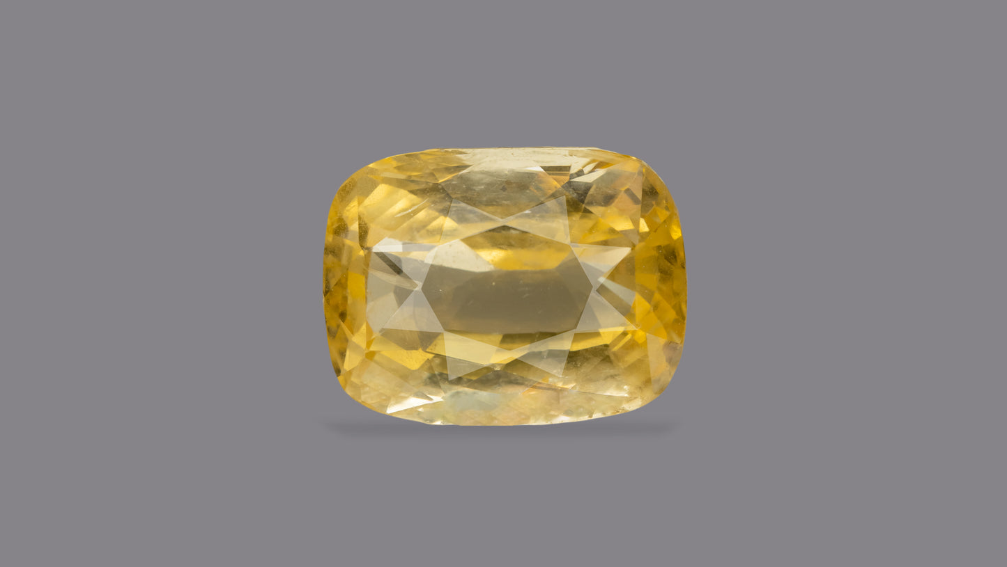 Natural Yellow Sapphire (Pukhraj) 7.50 Carats