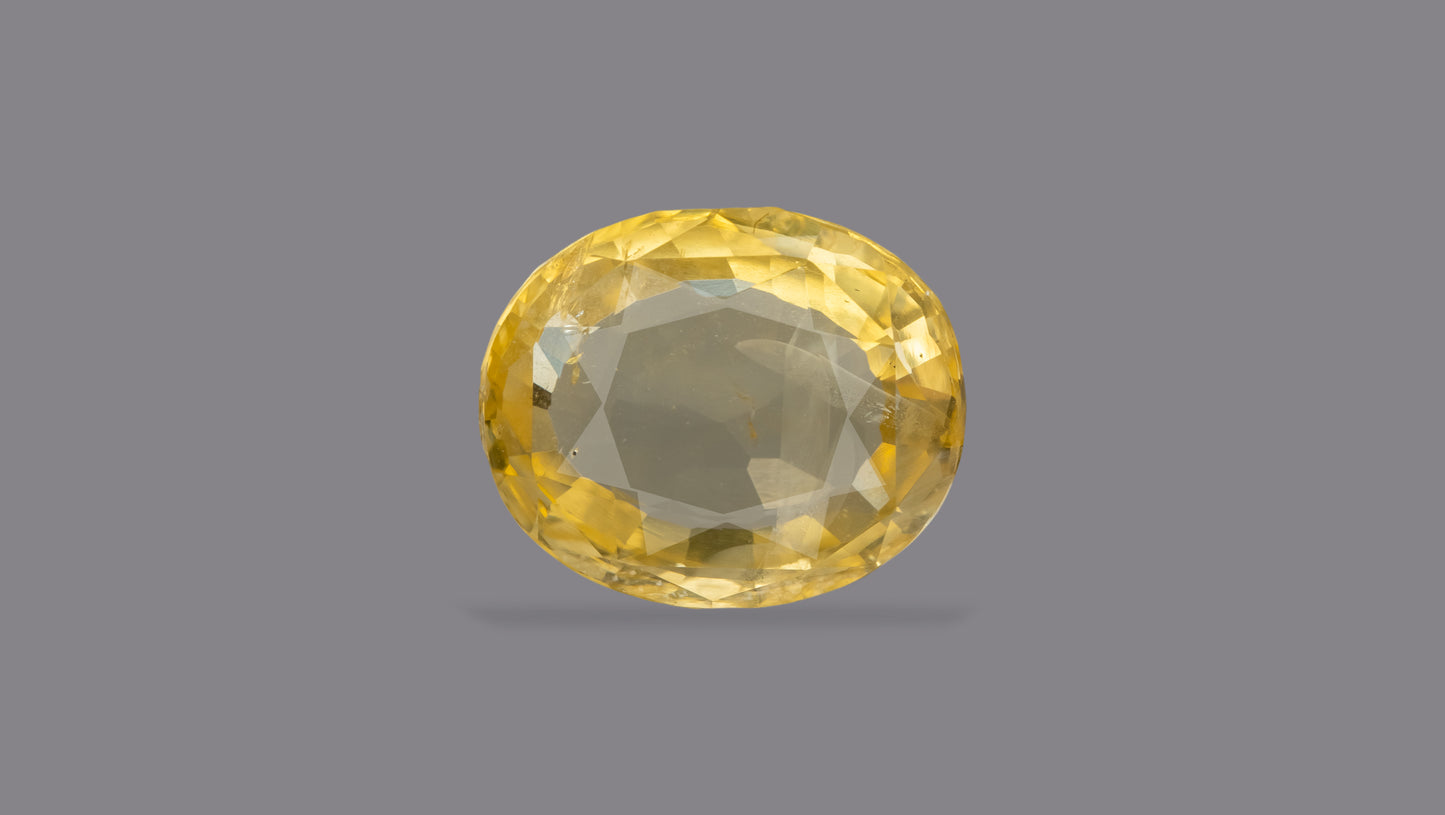 Natural Yellow Sapphire (Pukhraj) 7.81 Carats