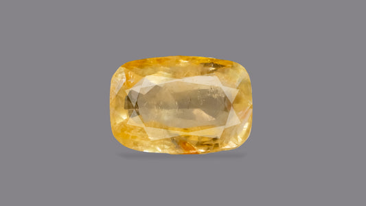 Natural Yellow Sapphire (Pukhraj) 4.93  Carats