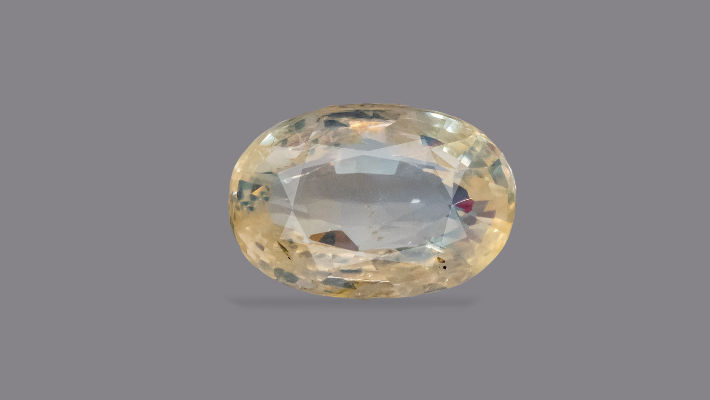 Natural Yellow Sapphire (Pukhraj) 6.09 Carats