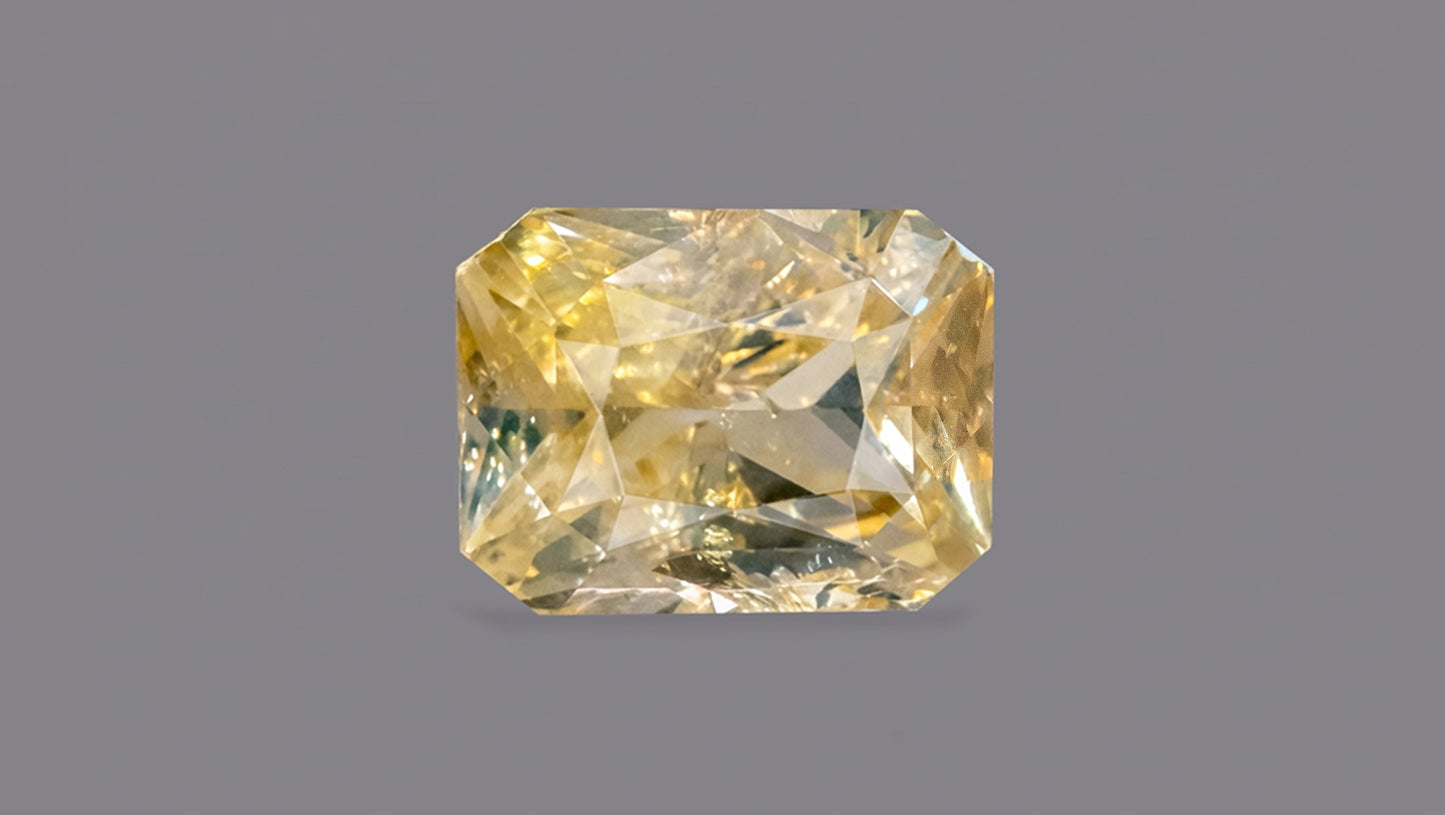 Natural Yellow Sapphire (Pukhraj) 6.22 Carats