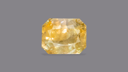 Natural Yellow Sapphire (Pukhraj) 6.15 Carats