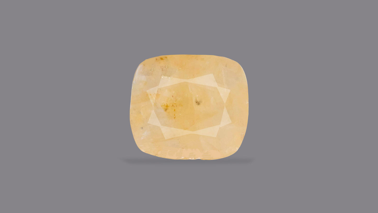 Natural Yellow Sapphire (Pukhraj) 7.28 Carats
