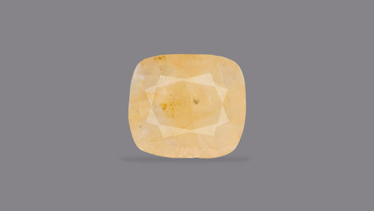 Natural Yellow Sapphire (Pukhraj) 7.28 Carats