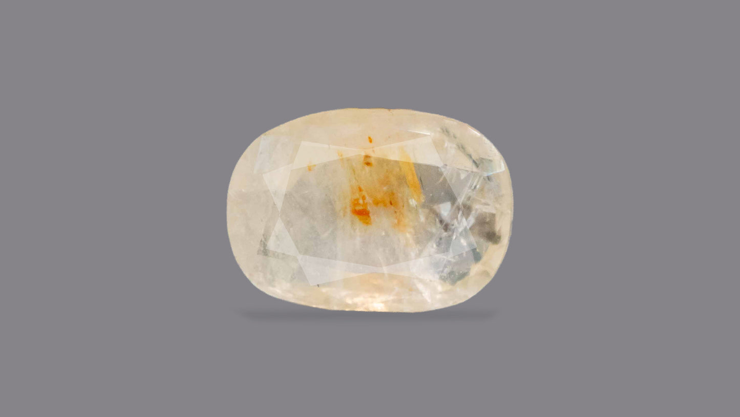 Natural Yellow Sapphire (Pukhraj) 4.07 Carats
