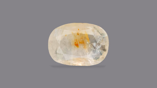 Natural Yellow Sapphire (Pukhraj) 4.07 Carats