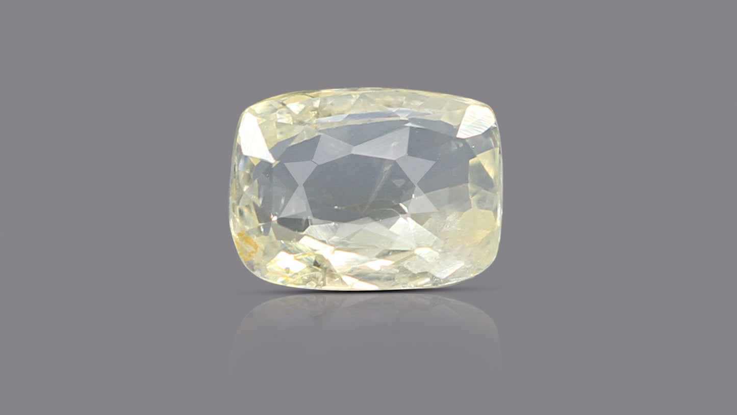Natural Yellow Sapphire (Pukhraj) 5.72 Carats
