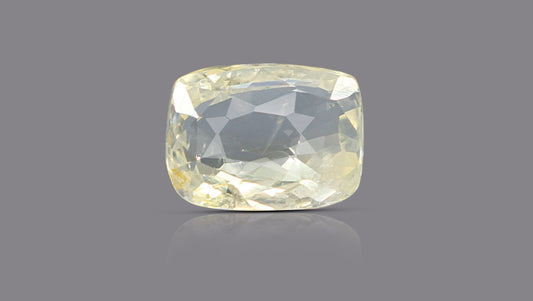 Natural Yellow Sapphire (Pukhraj) 5.72 Carats