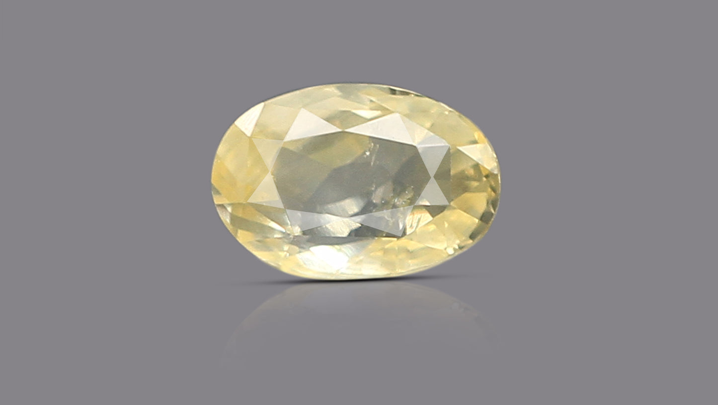 Natural Yellow Sapphire (Pukhraj) 3.91 Carats