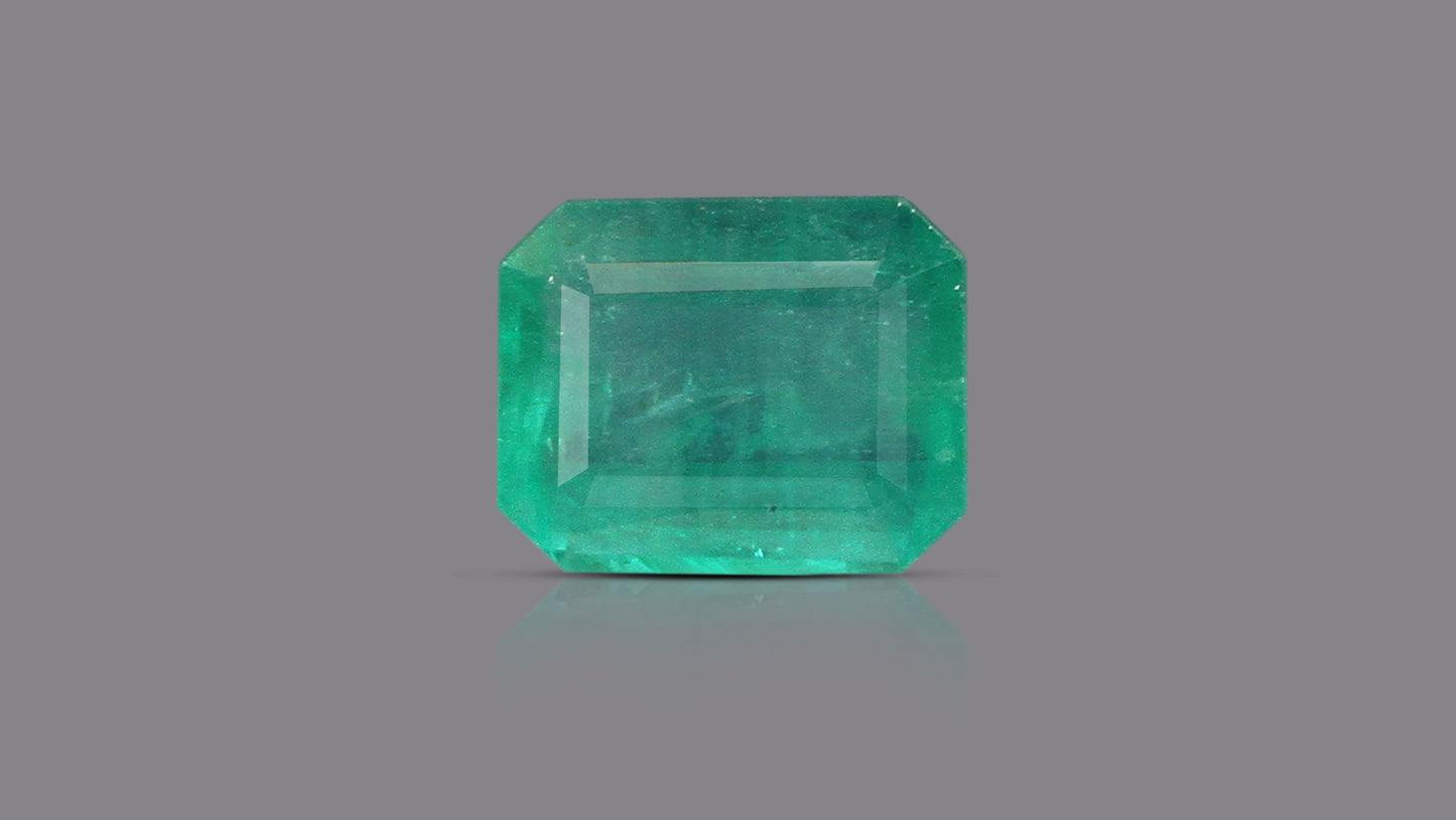 Natural Zambian Emerald (Panna) 5.76 Carats